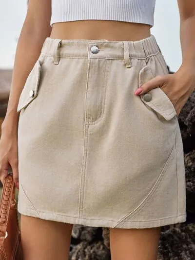 Pocketed Buttoned Mini Denim Skort