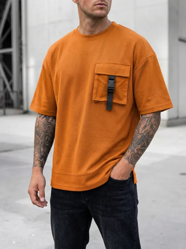 Heritage Buckle Pocket Graphic Print Finish Men's Cargo Pocket T-Shirt