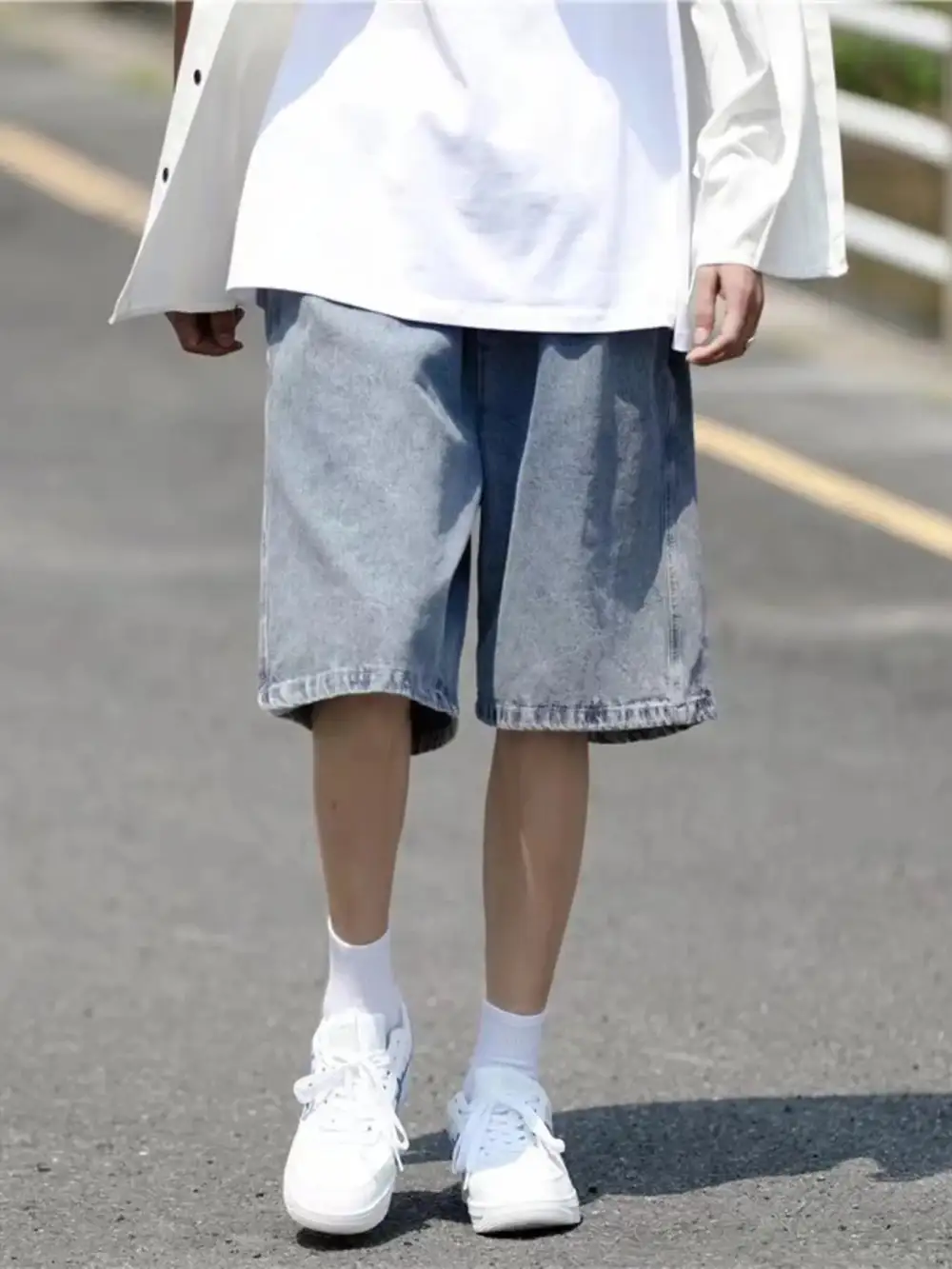 Men's Plus Size Loose Fit Washed Denim Shorts