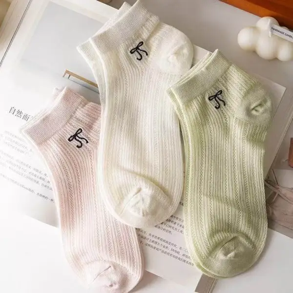 Bow Embroidered Hollow Breathable Ankle Socks