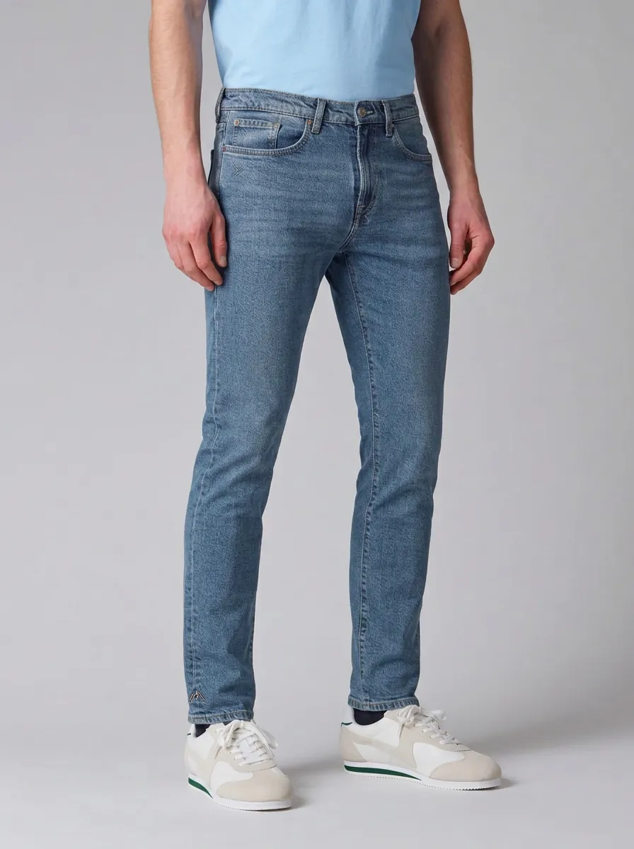 Men's Refined Everyday Slim Fit Stretch Denim Jeans