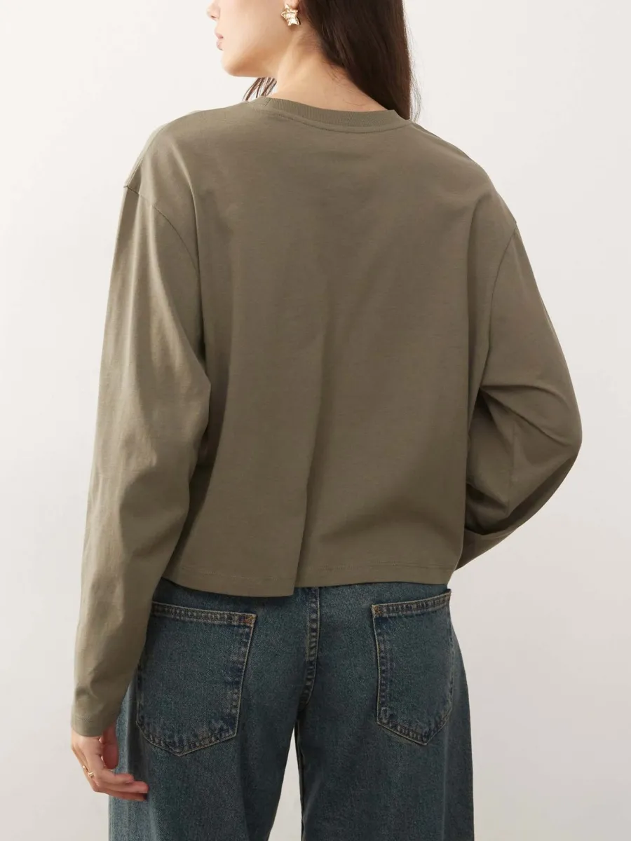 Long Sleeve Cropped T-Shirt