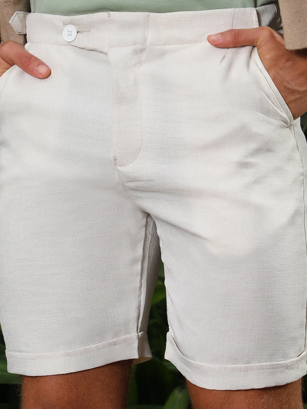 White Casual Style Linen-Blend Shorts