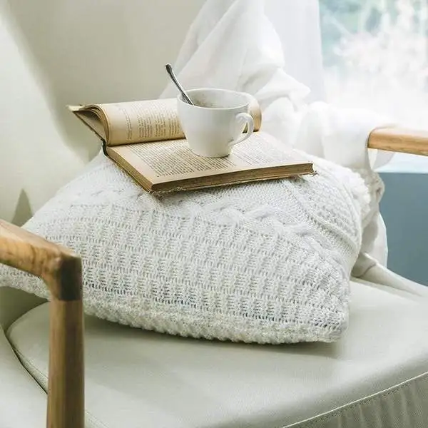 Diamond Pattern Pillow Cover