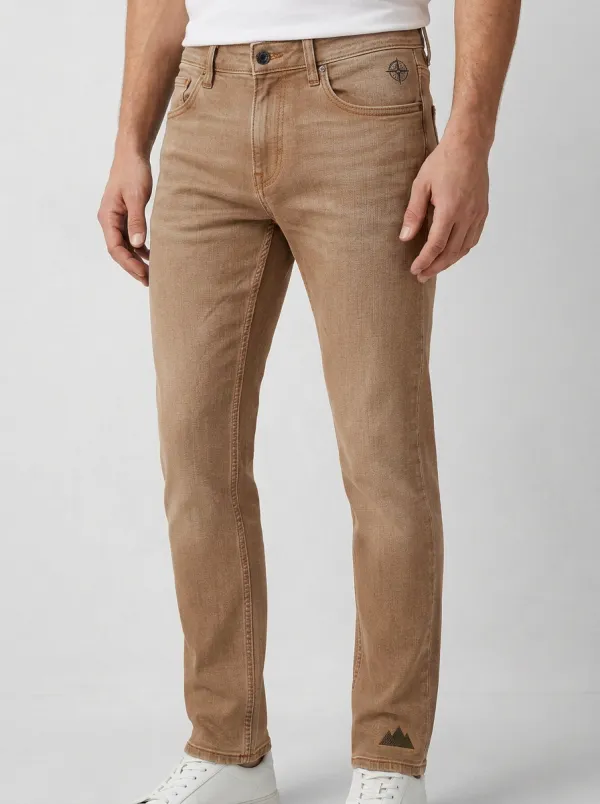Men's Versatile All Day Mountain Logo Embroidered Stretch Denim Jeans