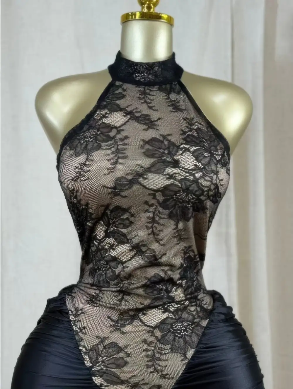 Textured Detail Lace Dress