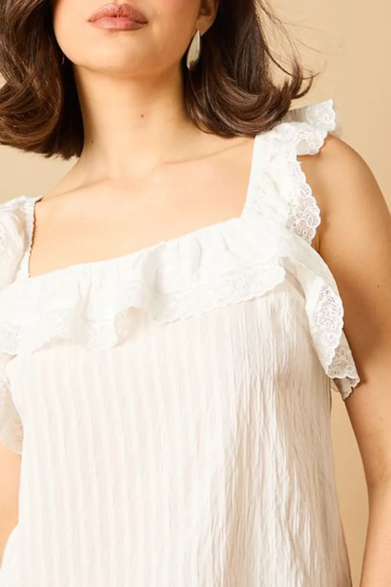 Casual Style Sleeveless Frill Detail Top