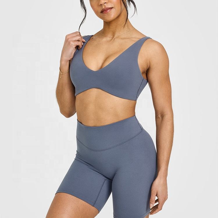 FlexFit Scoop-Back Sports Bra
