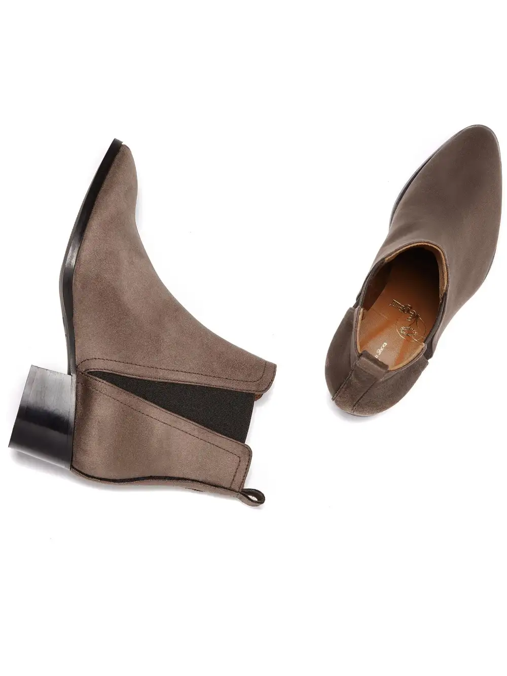 Women's Clean Modern Water Resistant Pointed Toe Chelsea Boots