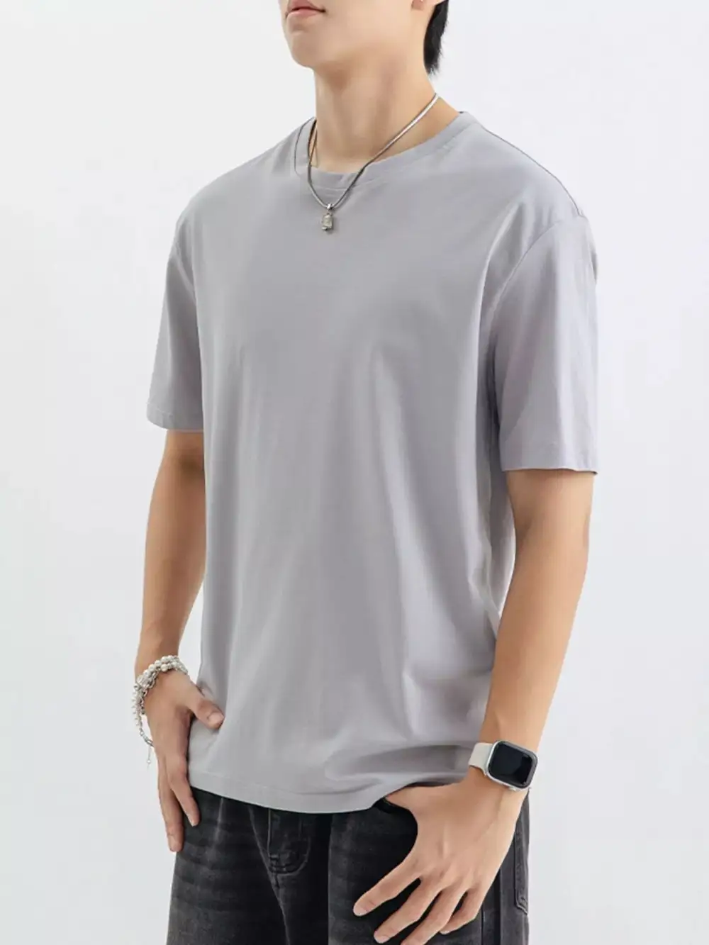 Modern Men's Casual T-shirt