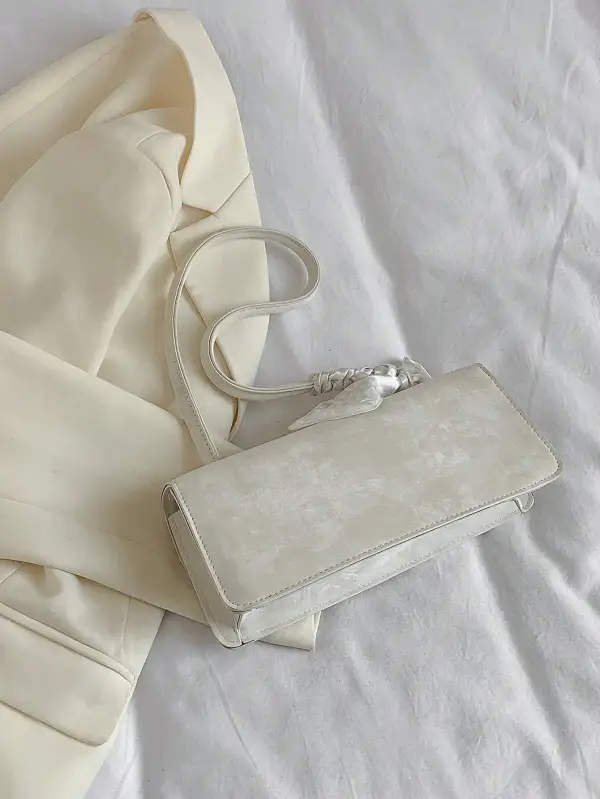 A Underarm Bag Silk Scarf Decoration