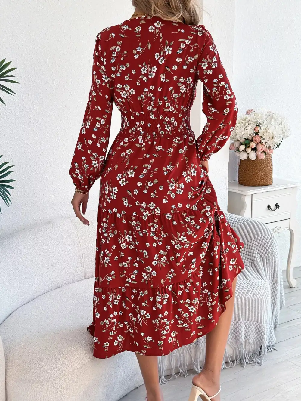 Structured Shape Floral Printed V Neck Midi Dress
