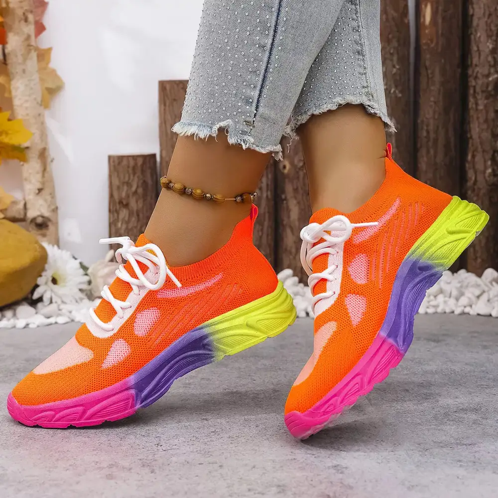 Lace-Up Round Toe Sneakers