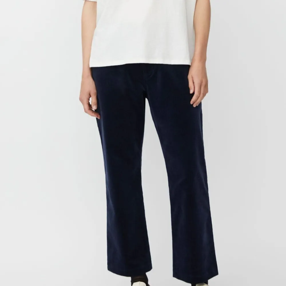 Cropped Women's Trousers