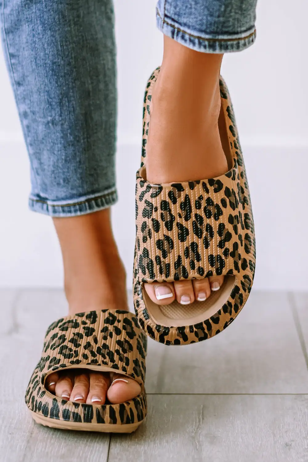 Print Thick Sole Slip On Slide Slippers