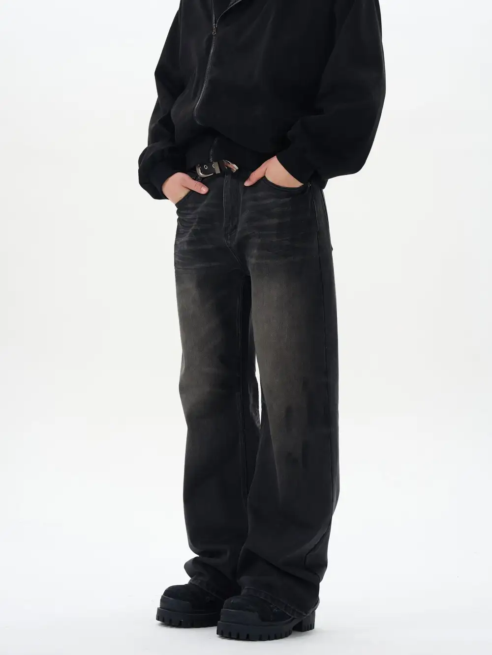 Straight Loose Jeans
