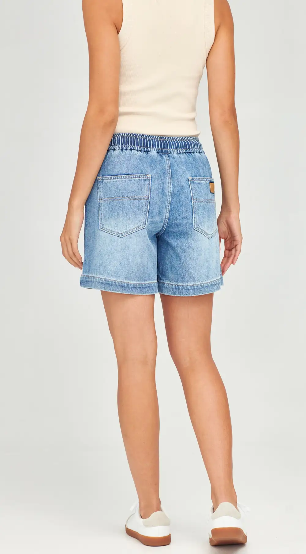 Women's Roomy Elastic-Waist Denim Shorts