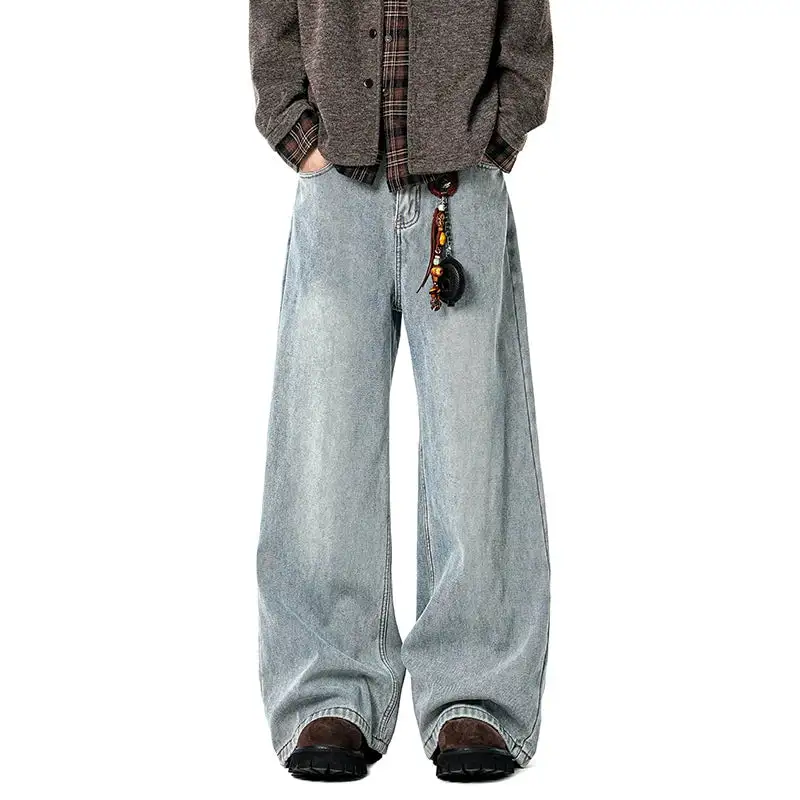 Fade Barrel-Leg Jeans