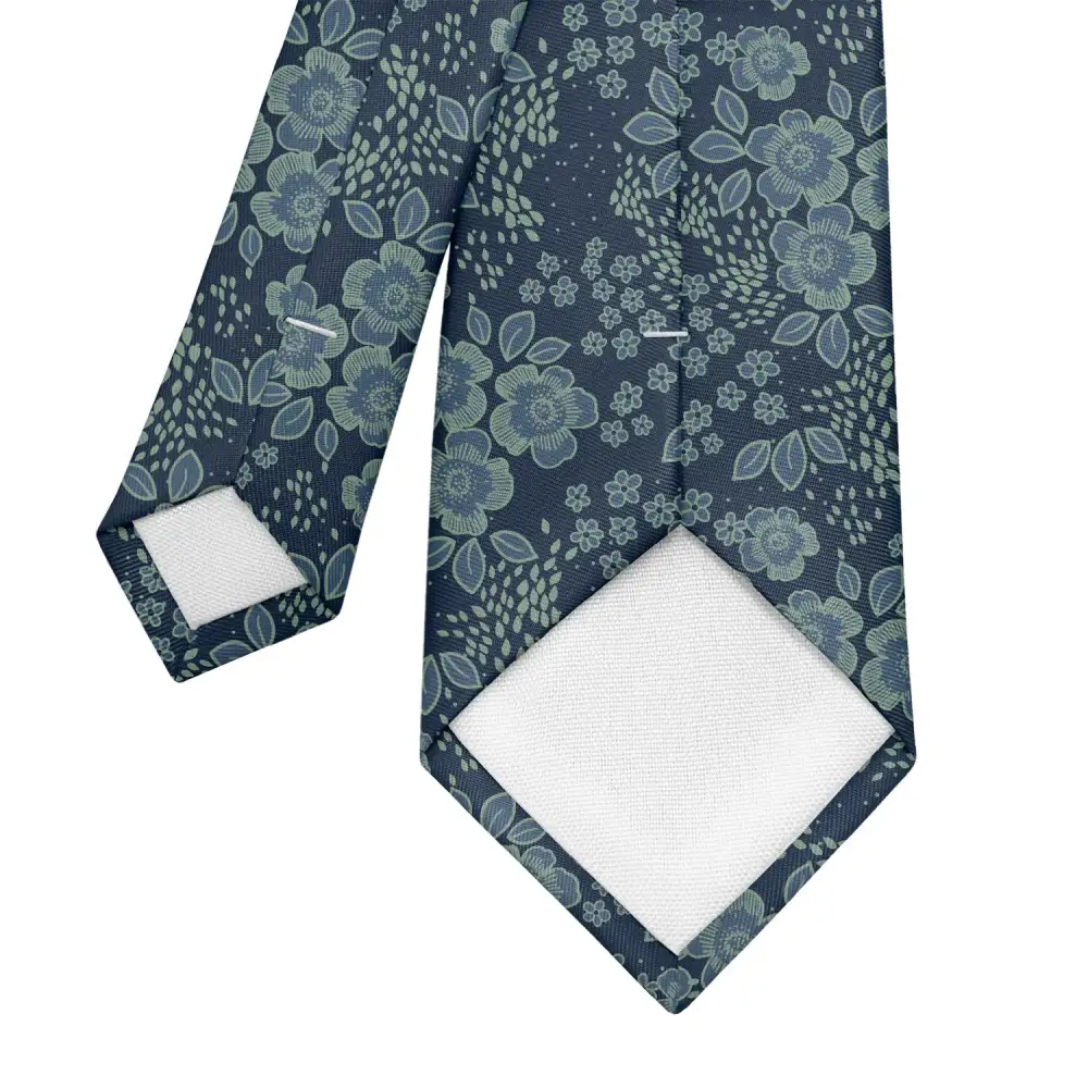 Distinctive Floral Design Necktie
