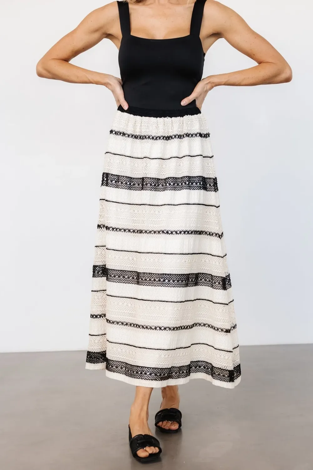 Classic Daily Black And White Stripes Skirt
