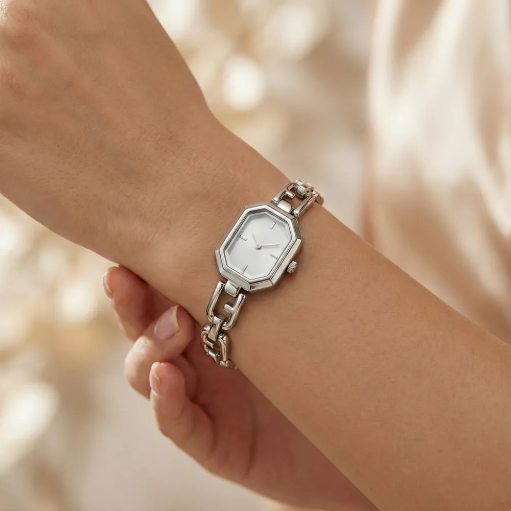 Minimal Everyday Women's Watch