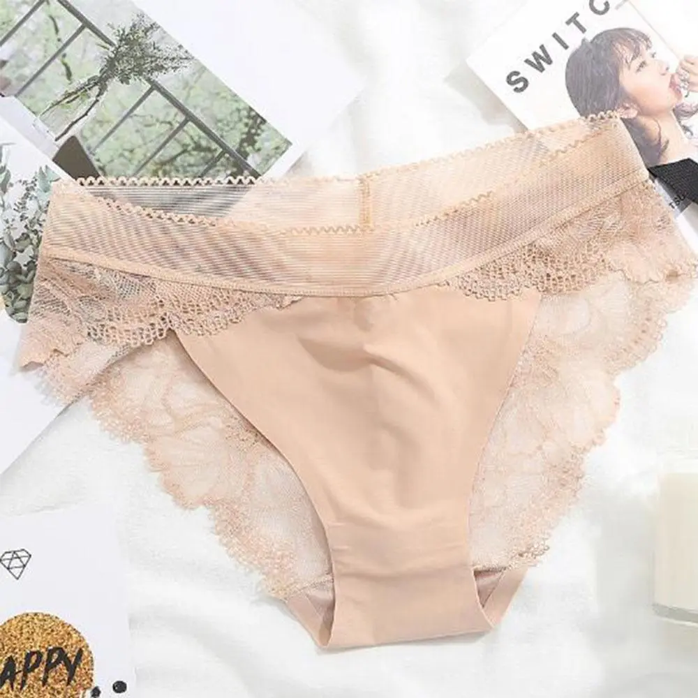 Versatile Classic Lace Briefs
