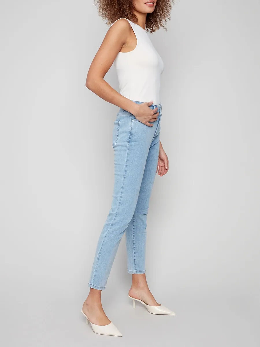 Soft Skin-Friendly Straight-Leg Slim Jeans