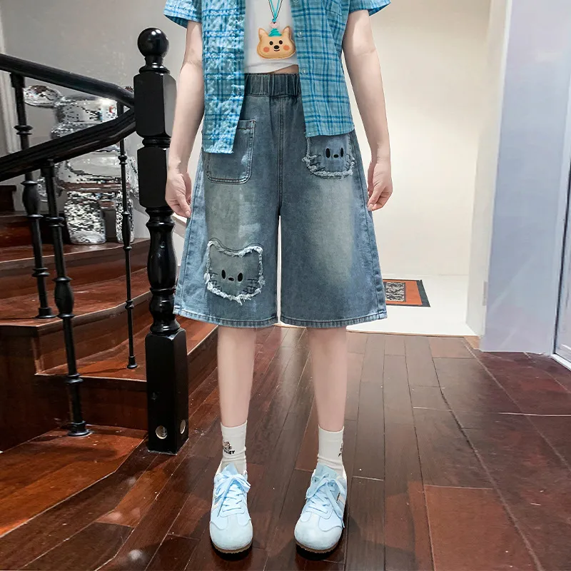Embroidered Cat Wide Leg Denim Shorts