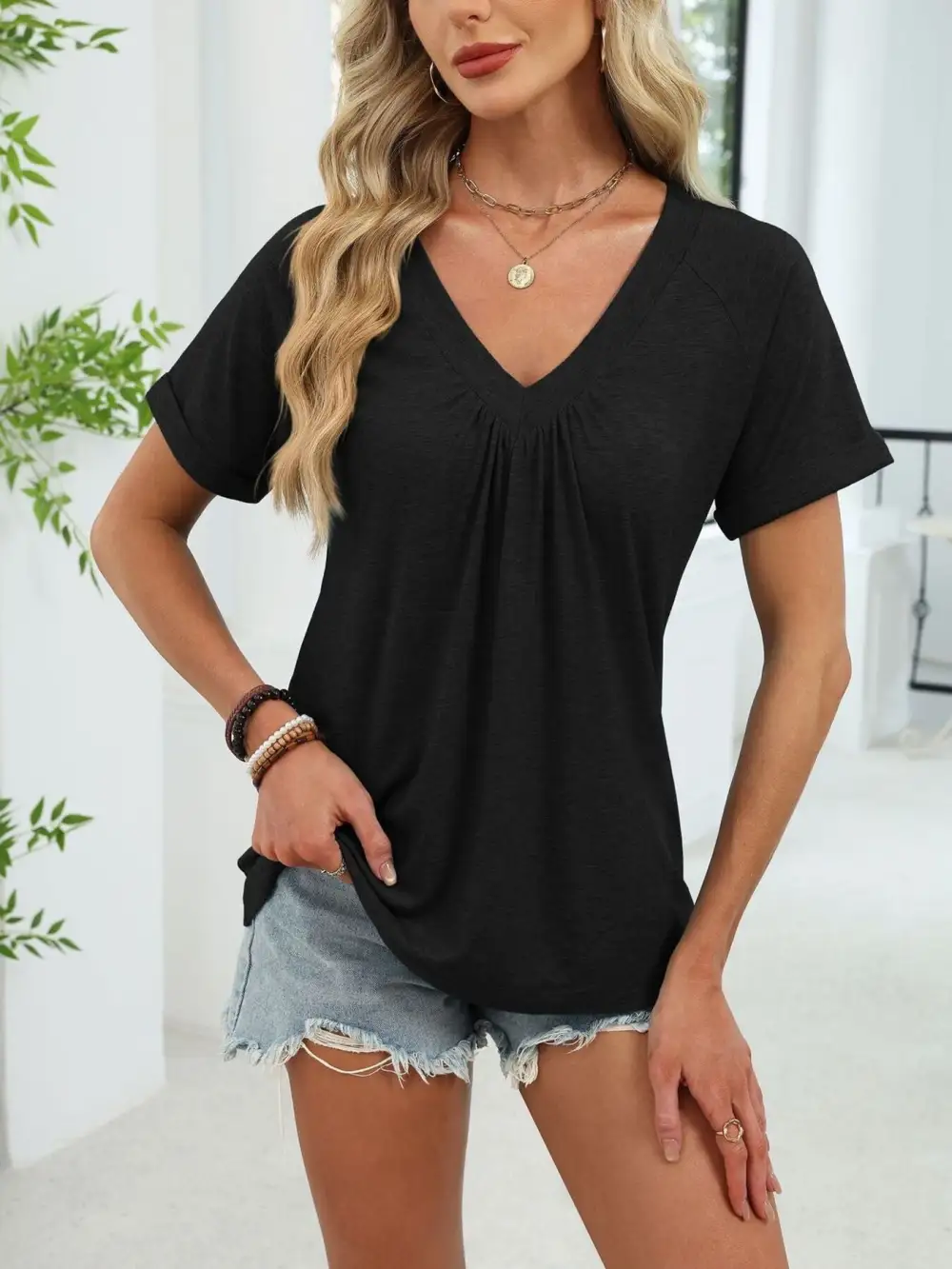 Modern Casual V-Neck Short Sleeve T-Shirt