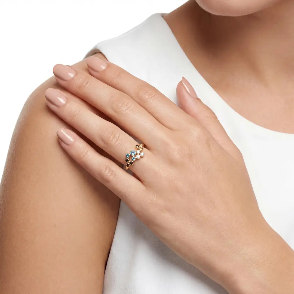 Multi Stone Cluster Ring