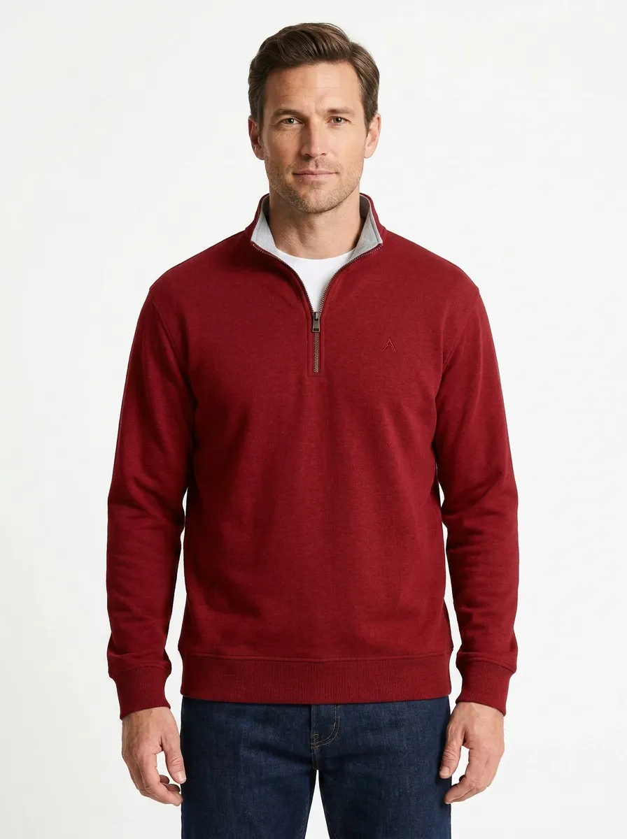 Men's Classic Minimalist Textured Embroidered Emblem Stand-Collar Quarter-Zip Sweatshirt