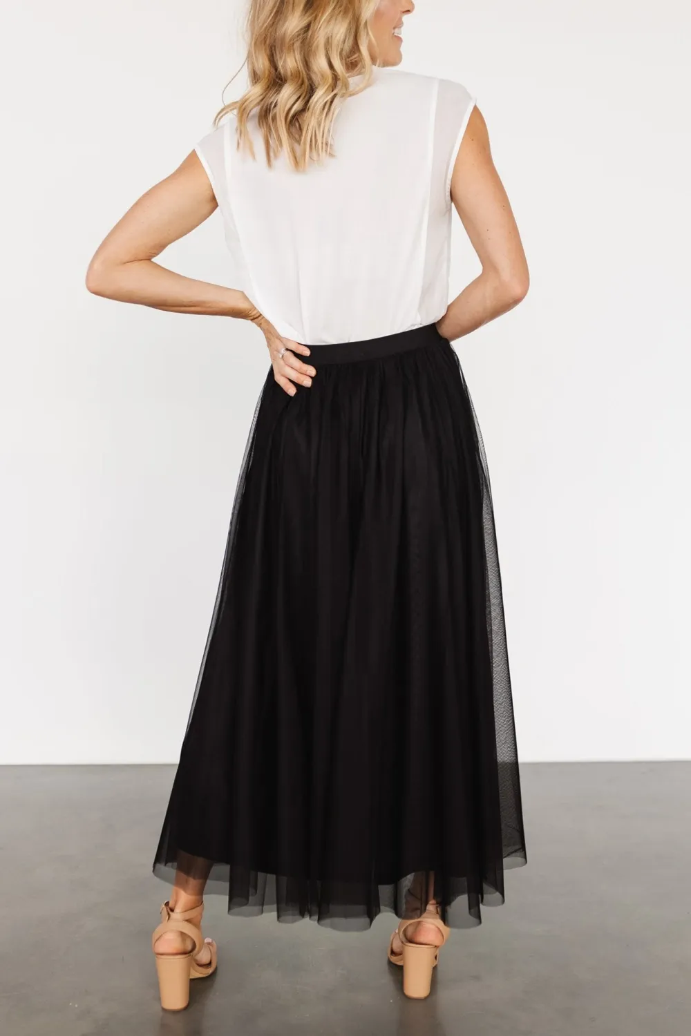 Minimalist High-Waisted Temperament Tulle Skirt