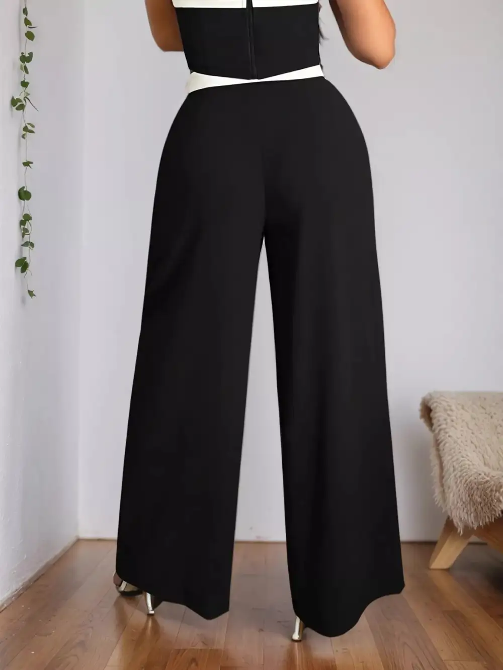 Textured Wide Leg Pants