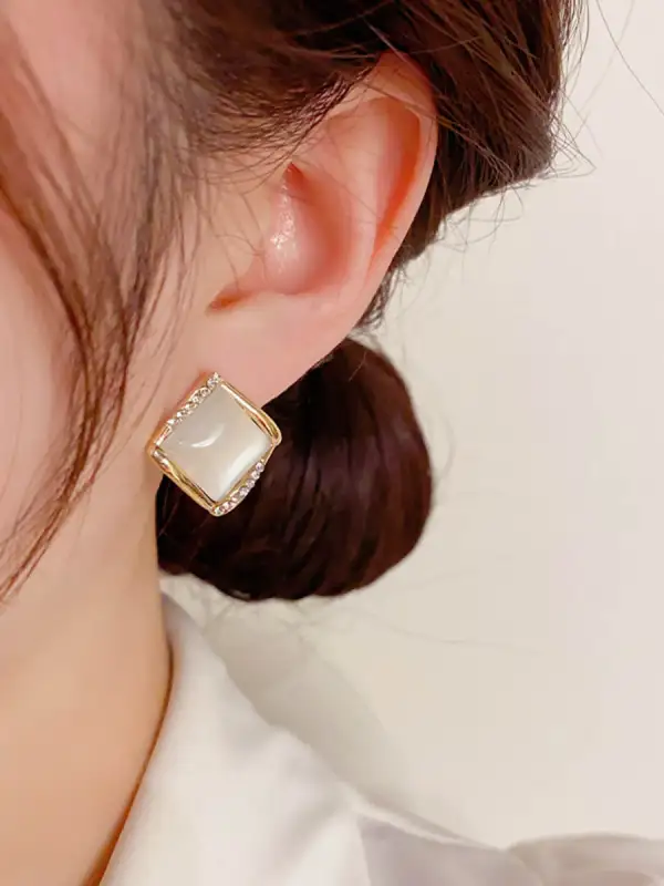 Modern Moonlit Accent Earrings