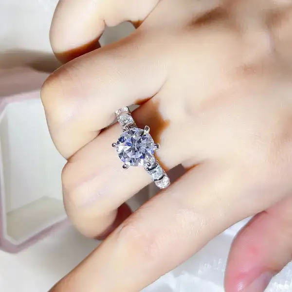 Sterling Silver Moissanite Easy Elegance Ring