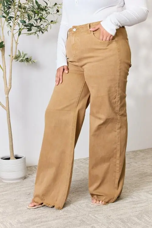 Subtle Texture Clean Denim Jeans