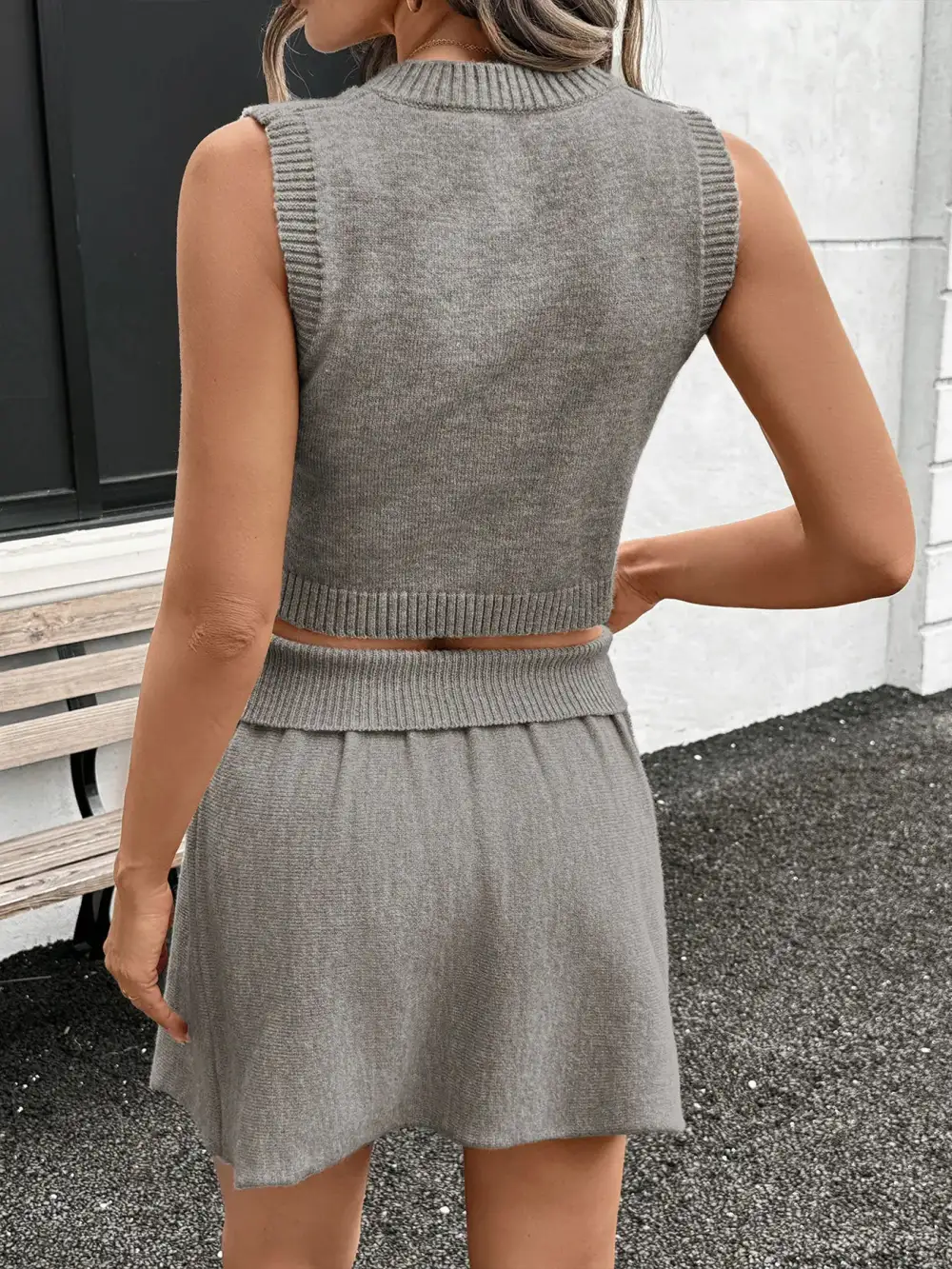 Fine V Neck Knit Detail Coordinated Set