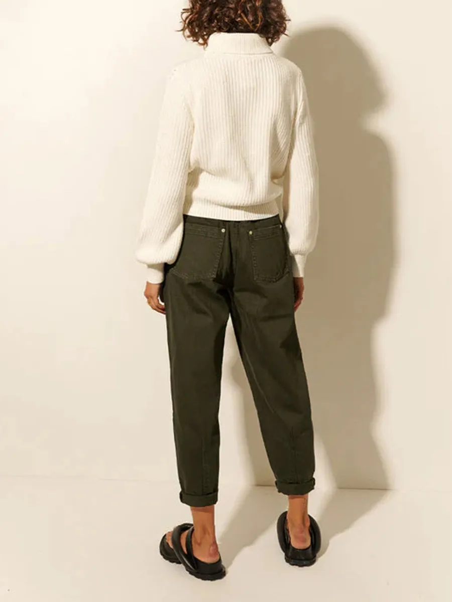 RIBBED TURTLENECK KNIT SWEATER