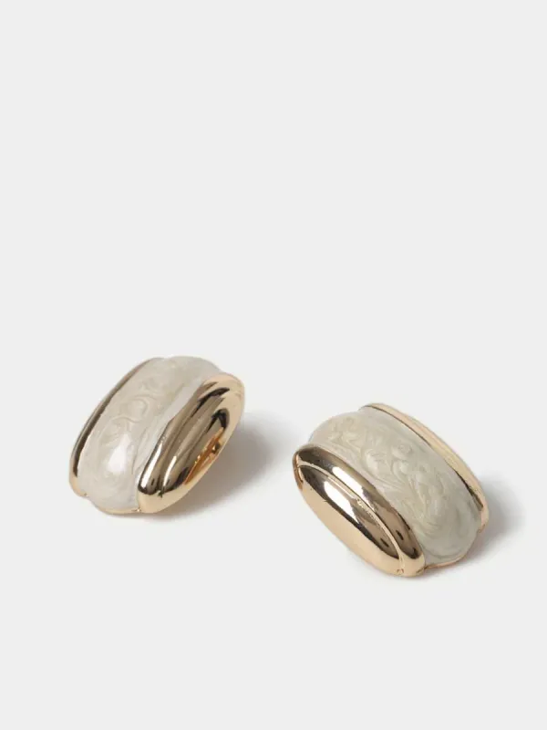 White Gold Patterned Earrings