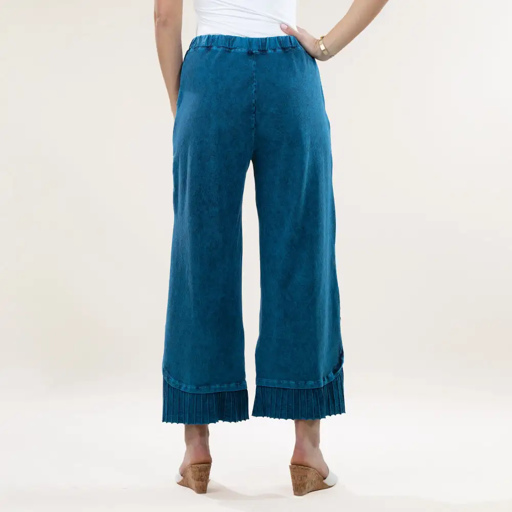Refined Wide Leg Mineral Wash Pleated Pants
