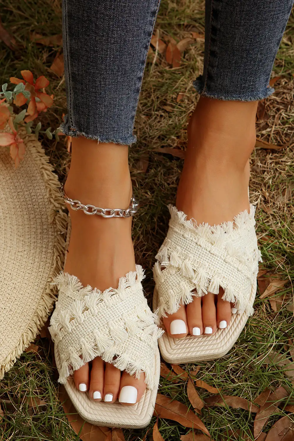Tassel Woven Strap Flat Sandals