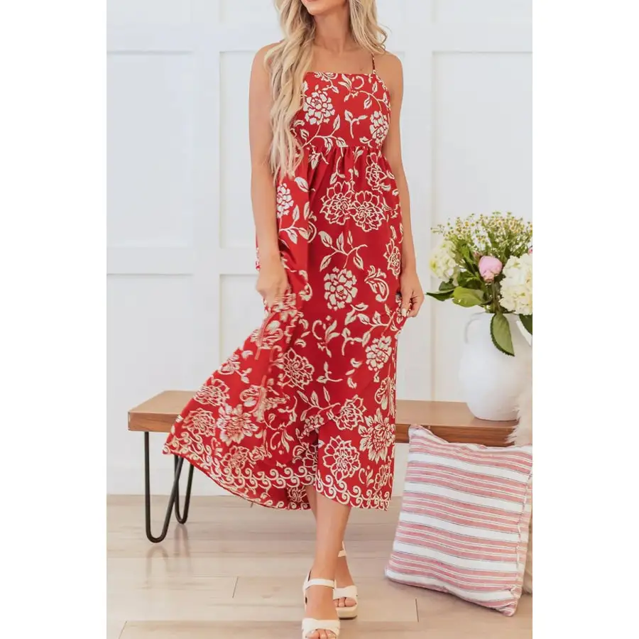 Relaxed Floral Printed Spaghetti Strap Empire Waist Maxi Dress
