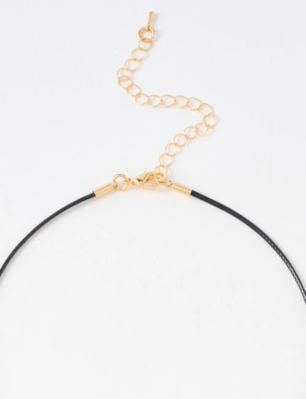 Everyday Low-Key Small Pendant Earrings