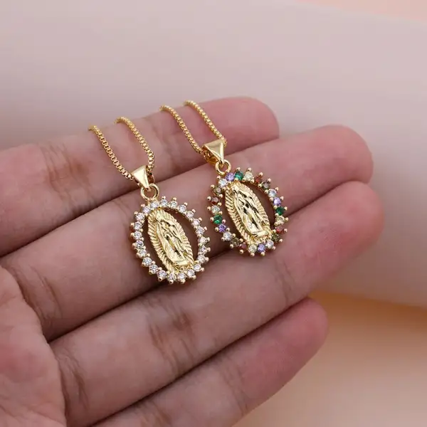 Gold Plated Snake Chain Crystal Zircon Pendant Necklace