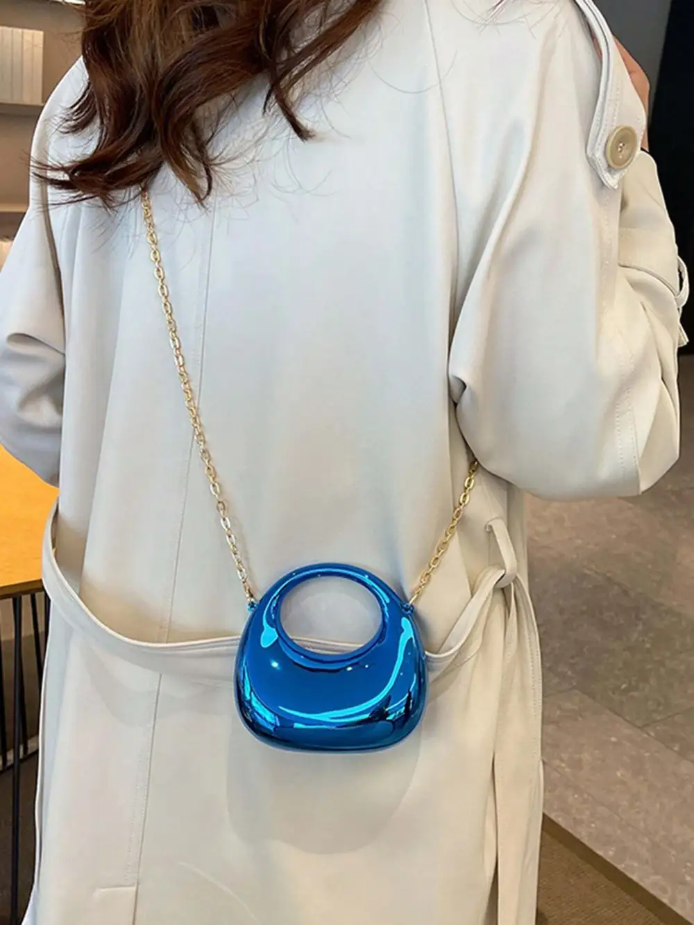 Kiss Lock Acrylic Crescent Box Handbag