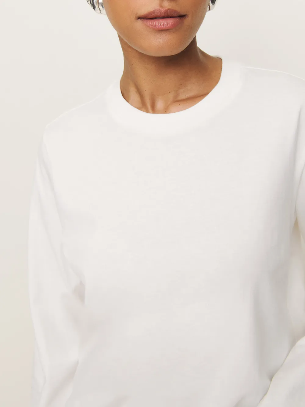 Loose Fit Crew Neck Long Sleeve Tee