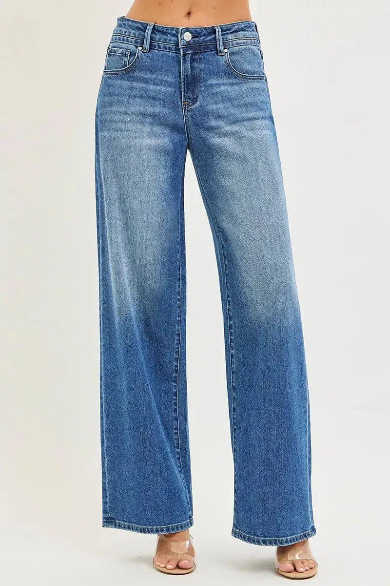 Smooth Pocketed Denim Jeans