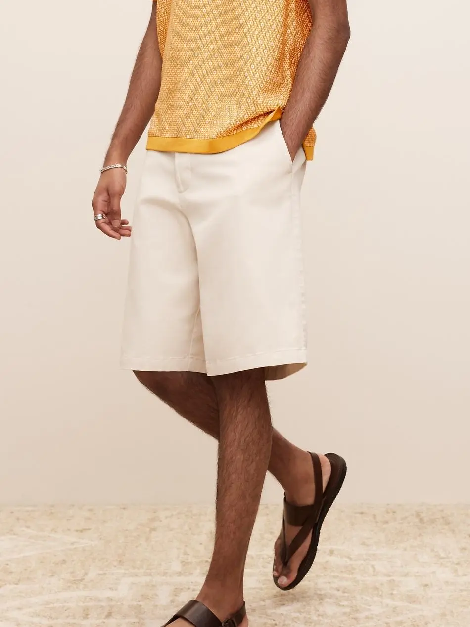 Men's Off-White Cotton Stretch Shorts
