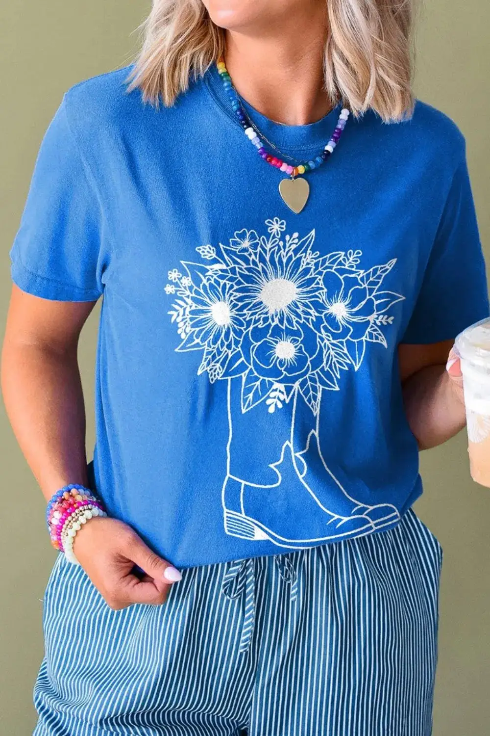 Understated Round-Neck Short-Sleeve Graphic Cotton T-Shirt