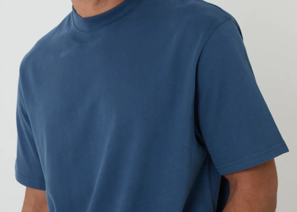 Men's Dark Denim Relaxed-Fit Peached Cotton T-Shirt